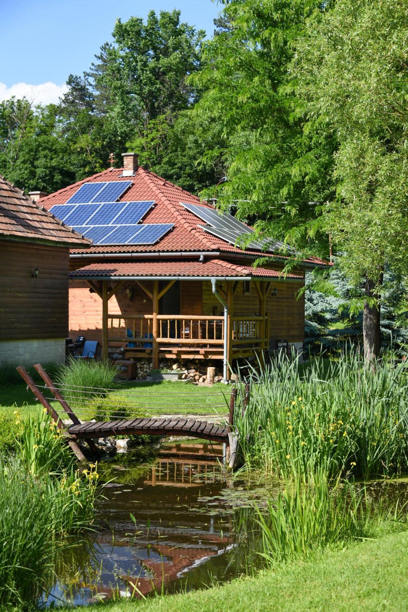 Halháza vendégház Sirok Exterior foto